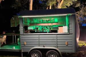 Bar Trailer 4 Bar Trailer 4